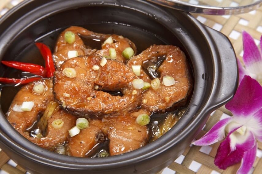 cach kho ca nhu xuong bang noi nau cham