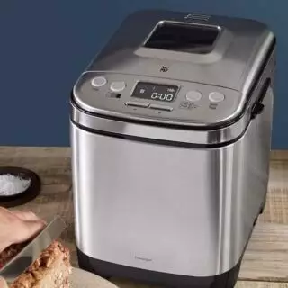 may lam banh mi WMF Kult X Brotbackautomat