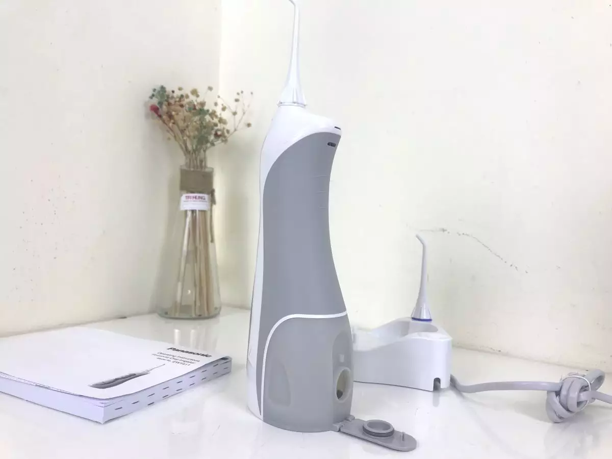 may tam nuoc panasonic ew1411 gia re