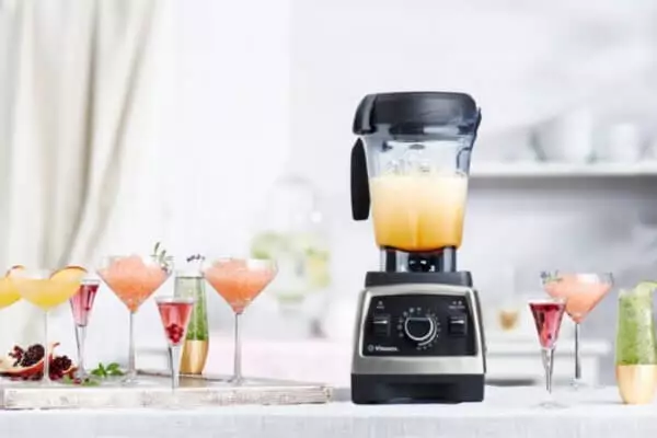 Máy xay sinh tố Vitamix Professional Series 750 (Hoa Kỳ), công suất 1500w, cối nhựa dung tích 2 lít, bảo hành 7 năm