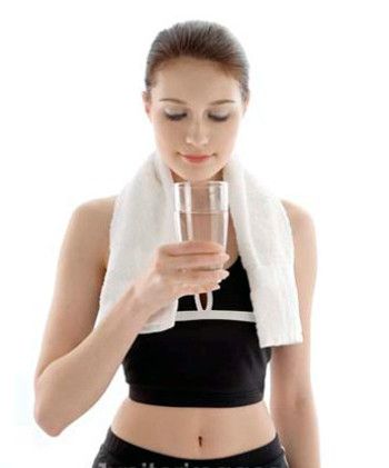 Uống nước đúng cách cho một cơ thể khỏe mạnh