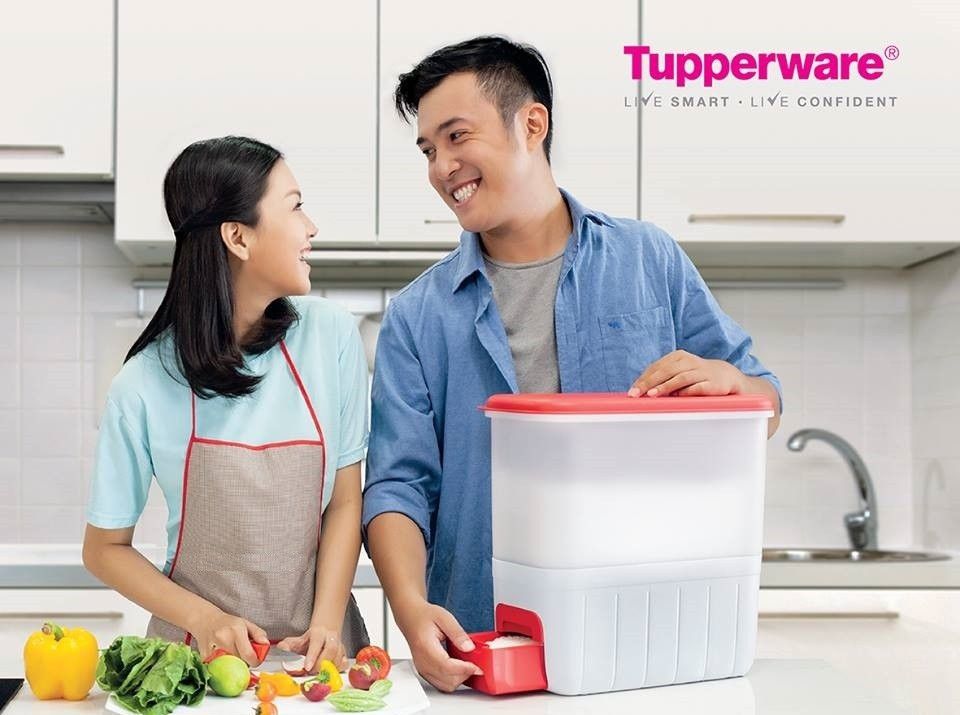 Thùng gạo thông minh nhập khẩu rất tiện dụng