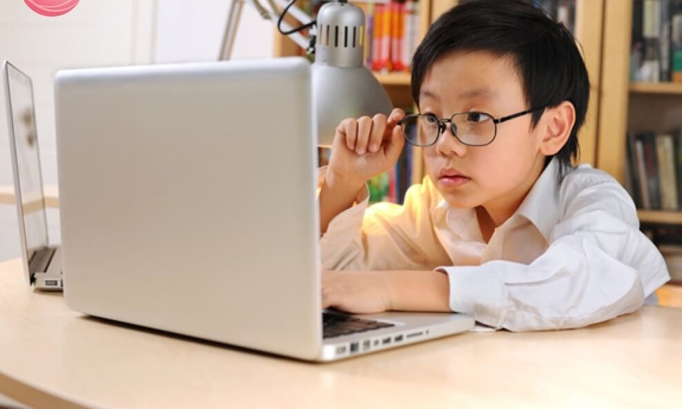 Nguyên nhân cận thị ở trẻ em và cách khắc phục