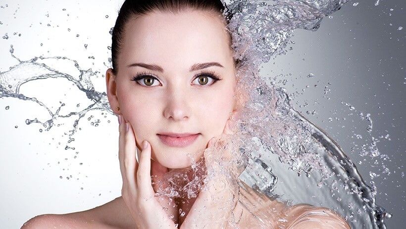 Sữa rửa mặt cho da khô tốt nhất hiện nay