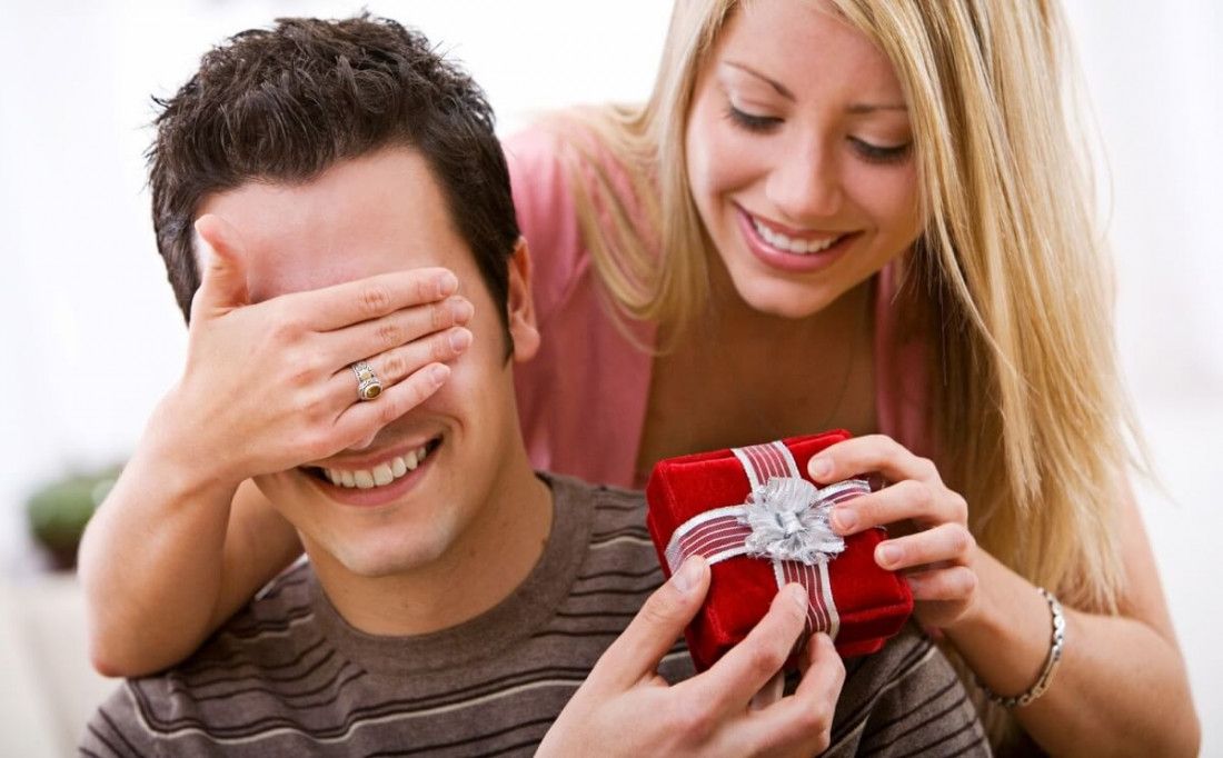 Một số quà tặng sinh nhật cho chồng ý nghĩa
