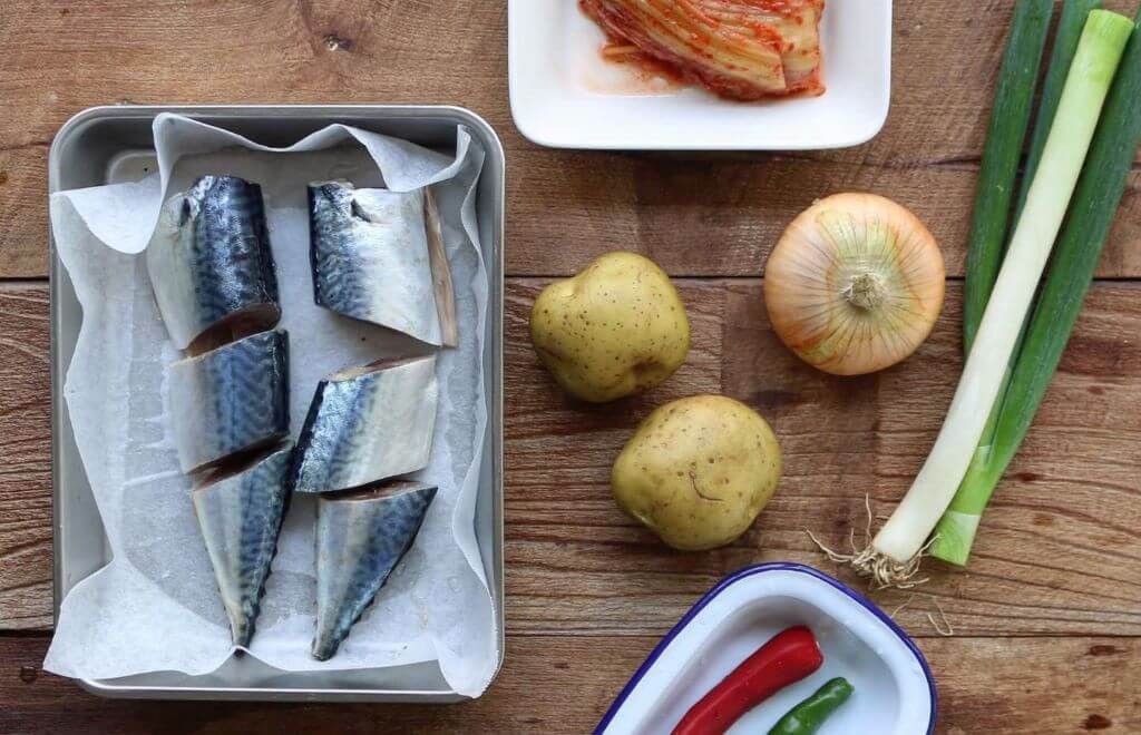 Nồi kho cá BBcooker Hàn Quốc: Mua BBcooker BS35, BS25 hay DS25