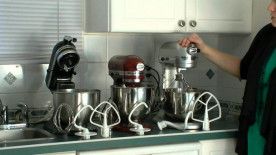 Máy trộn bột Kitchenaid và Kenwood nên mua loại nào