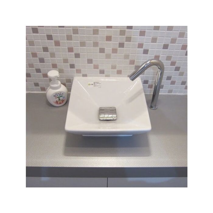 Toto L712