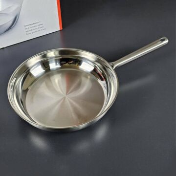 Chảo bằng để rán inox Zwilling Trueflow 28 cm