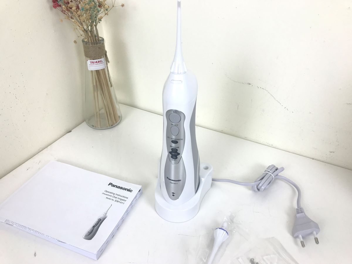 may tam nuoc panasonic ew1411