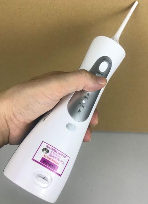 Máy tăm nước cầm tay Rio DCIR2