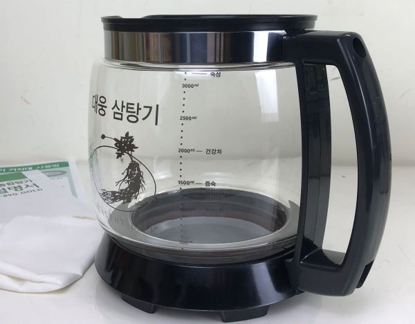 binh thuy tinh am sac thuoc daewoong han quoc