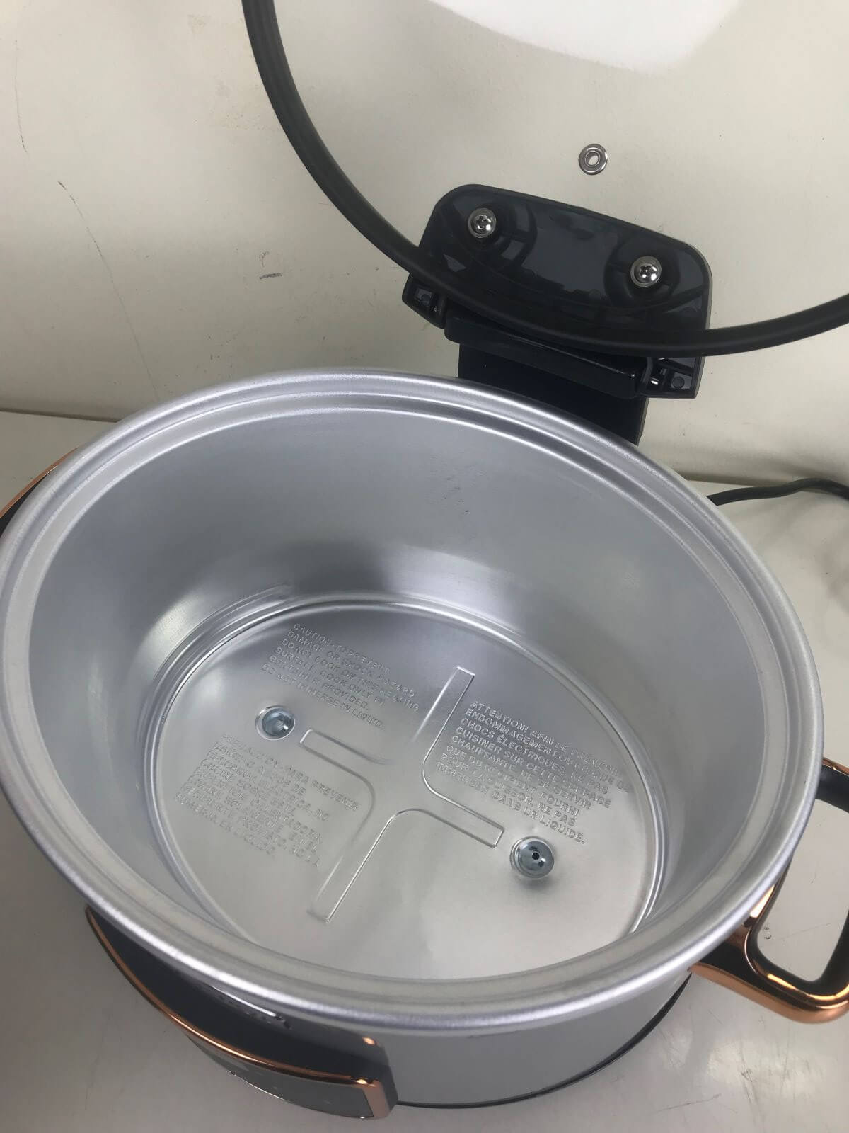 noi nau cham cua duc Crock-Pot CSC059X bo phan gia nhiet