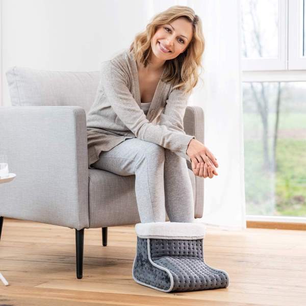ung suoi am chan Beurer FW20 cua duc