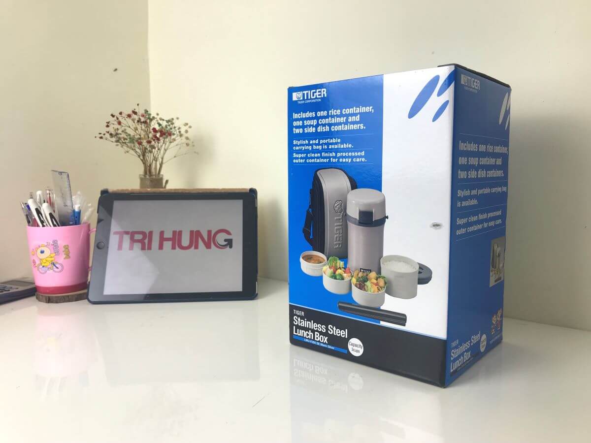 Hộp cơm giữ nhiệt Tiger LWU-F200 4 ngăn