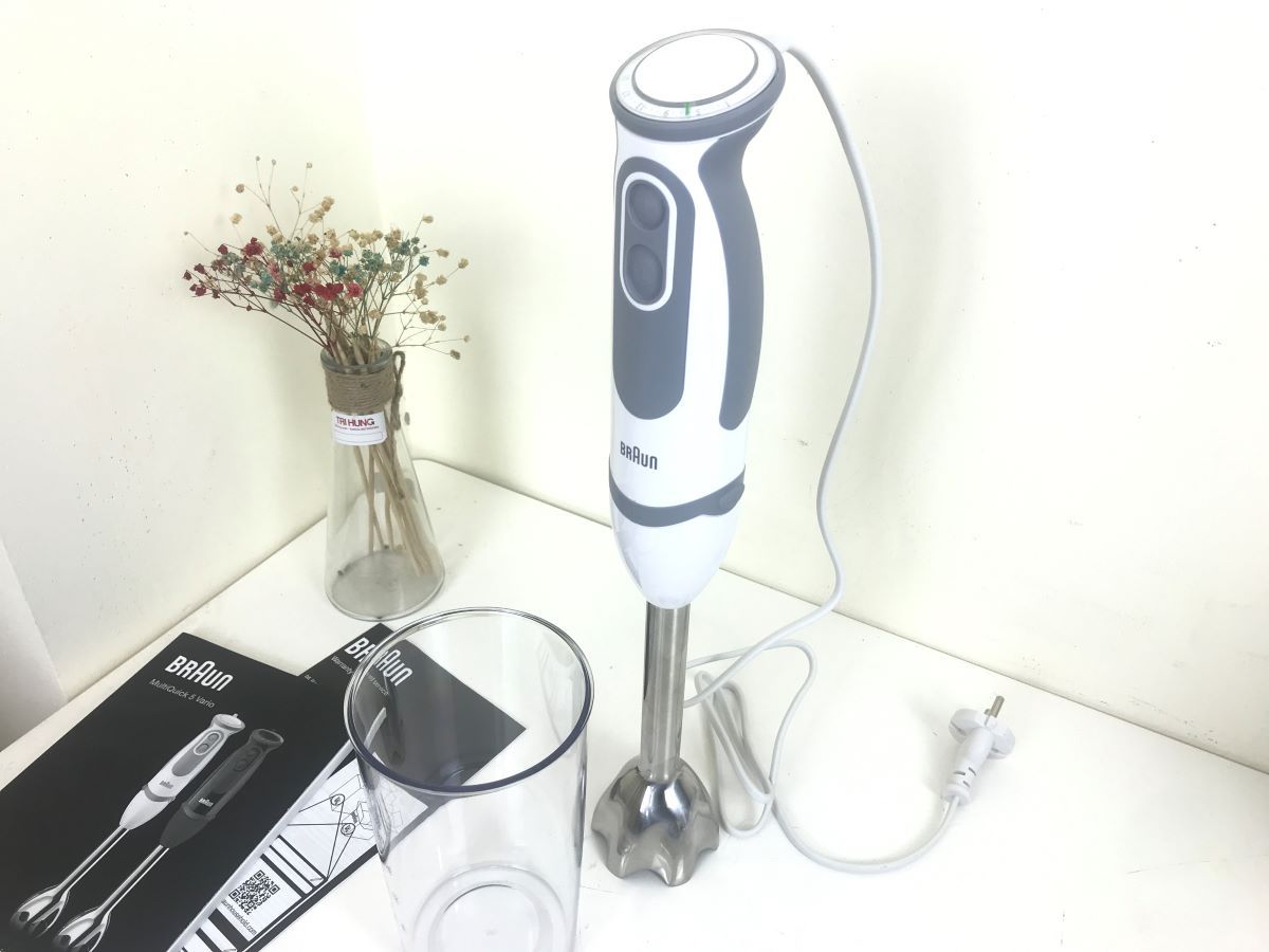 may xay đơn năng gồm động cơ, đầu xay inox, cốc đong