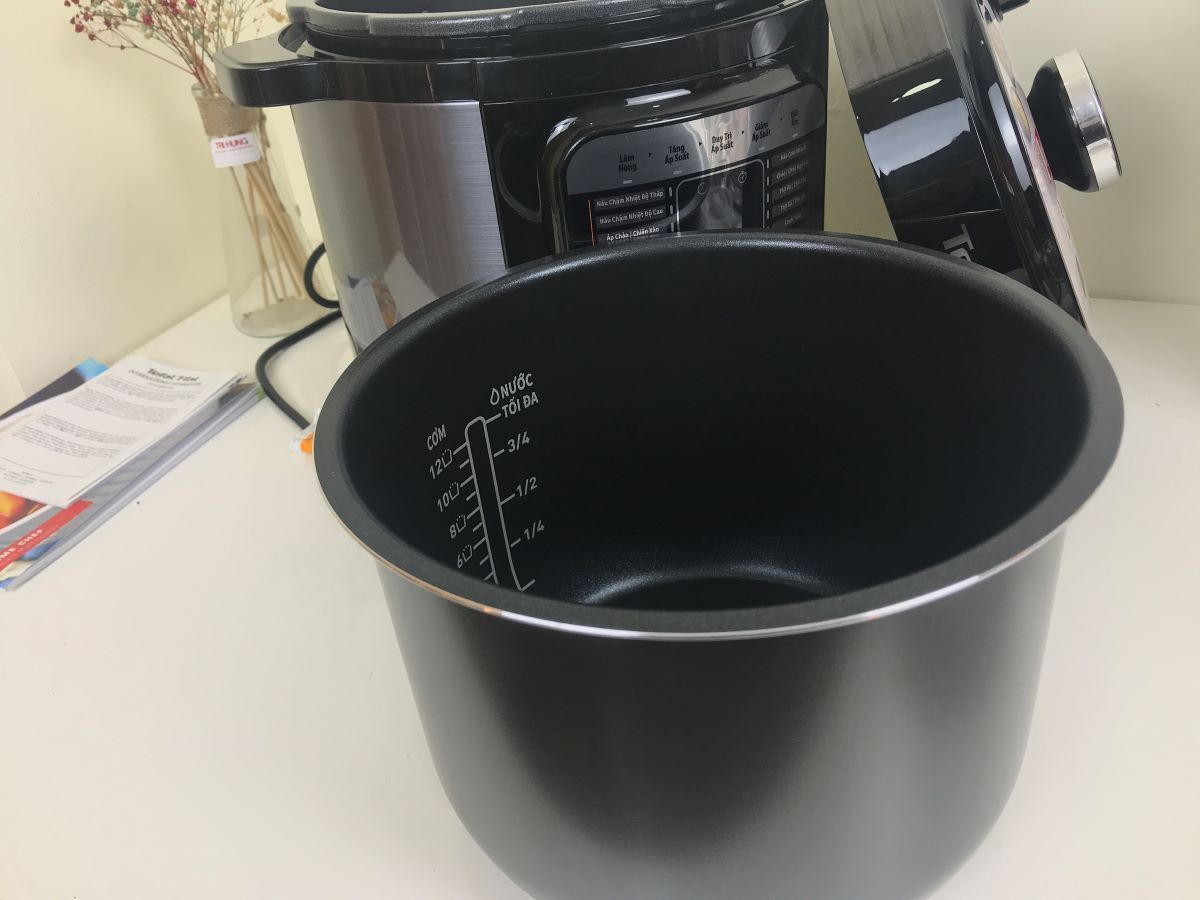 nồi áp suất điện tử tefal cy601868 dung tích 6 lít