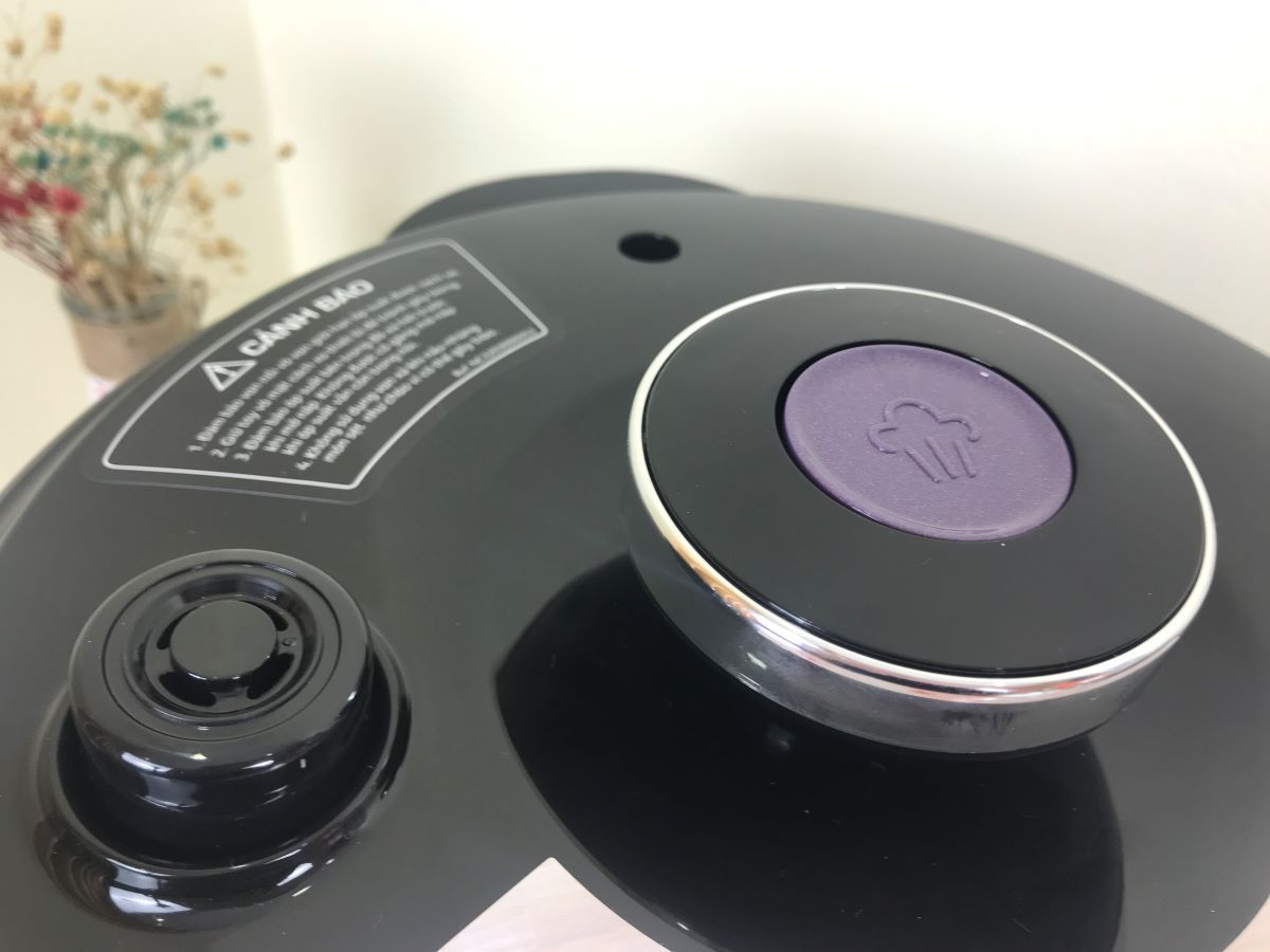 nồi áp suất điện tử tefal cy601868 dung tích 6 lít